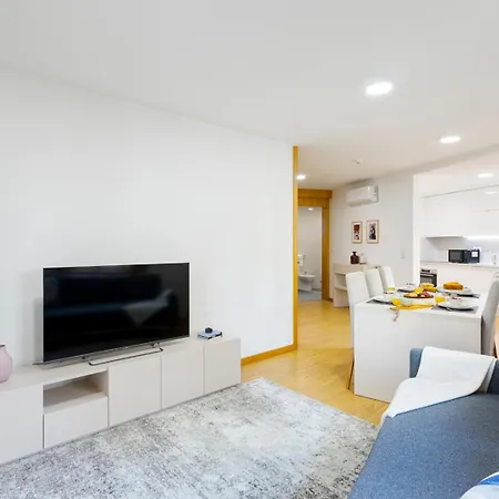 Modern & Flat W/ Garage By Hostwise Apartamento Porto