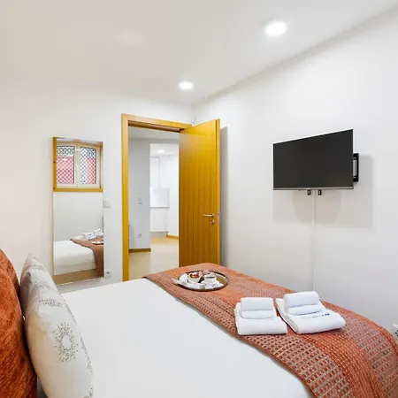 Modern & Flat W/ Garage By Hostwise Porto