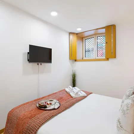 Modern & Flat W/ Garage By Hostwise *