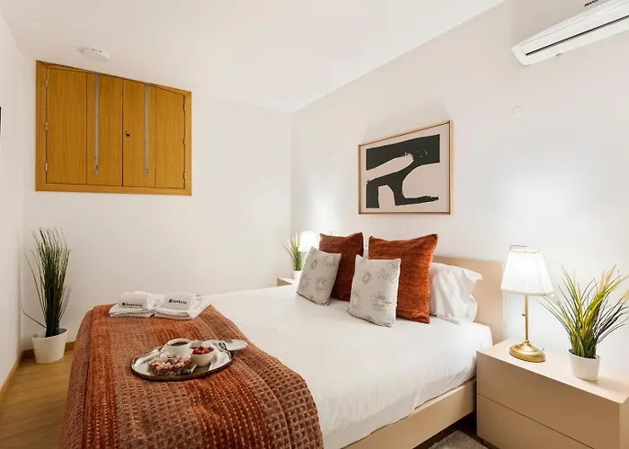 Modern & Flat W/ Garage By Hostwise Apartman