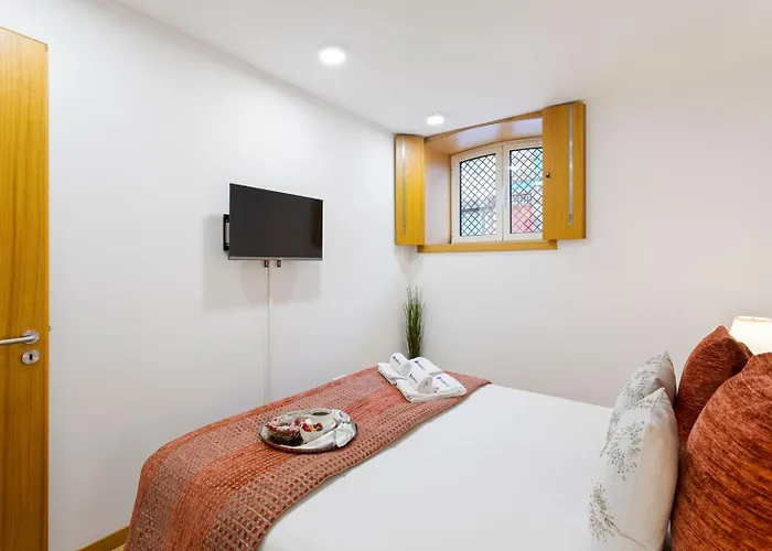 Modern & Flat W/ Garage By Hostwise *