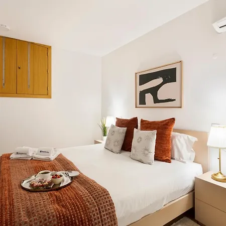 Modern & Flat W/ Garage By Hostwise Apartment