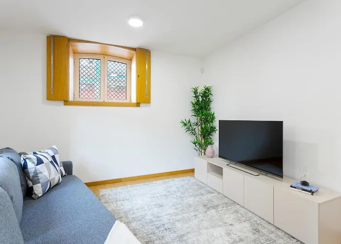 Modern & Flat W/ Garage By Hostwise Apartment *