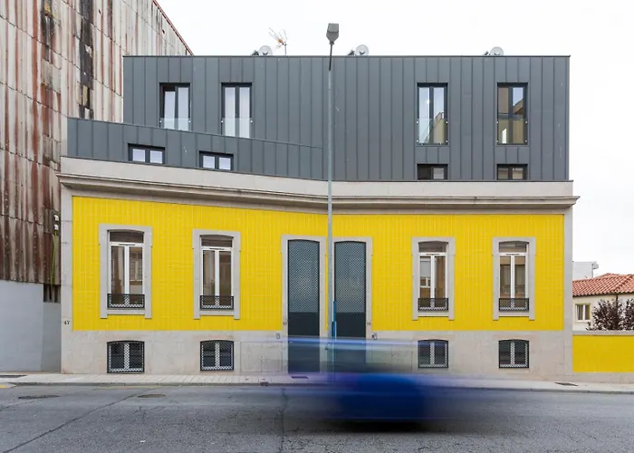 Apartment Modern & Flat W/ Garage By Hostwise *