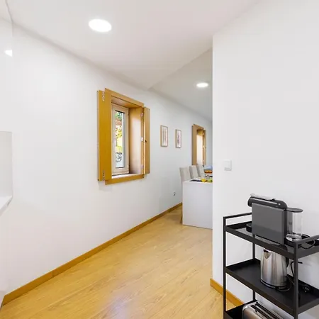 Апартаменты Modern & Flat W/ Garage By Hostwise